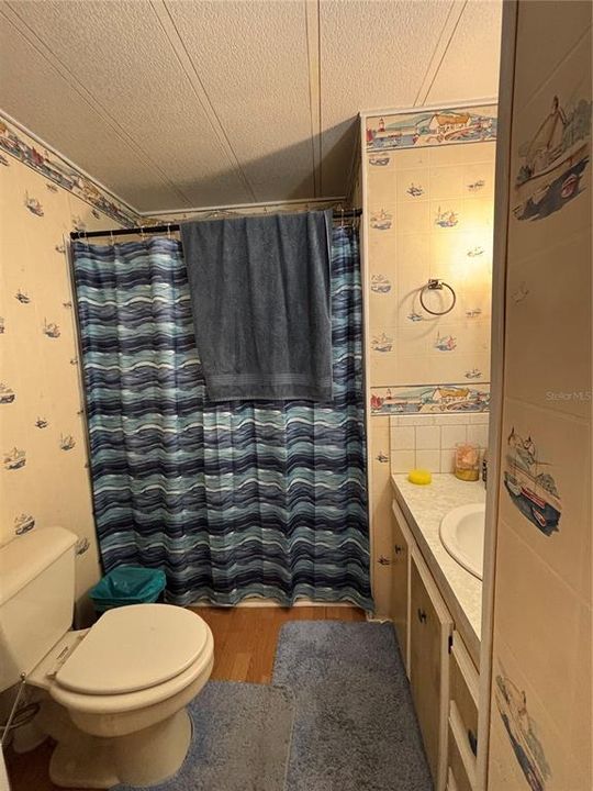 For Sale: $149,900 (2 beds, 2 baths, 1394 Square Feet)