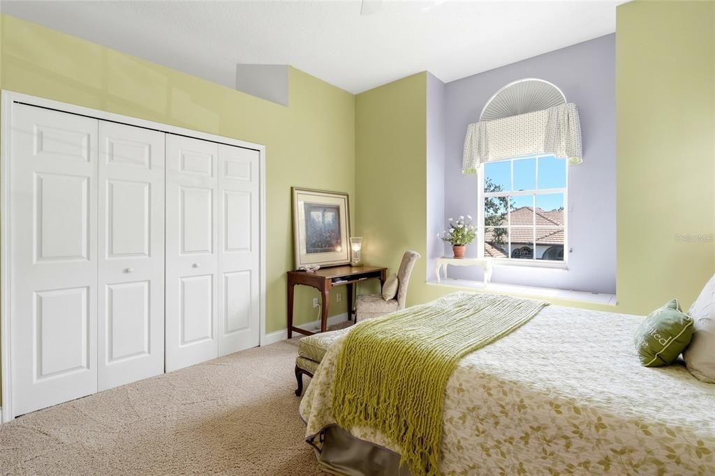For Sale: $1,650,000 (5 beds, 4 baths, 3770 Square Feet)