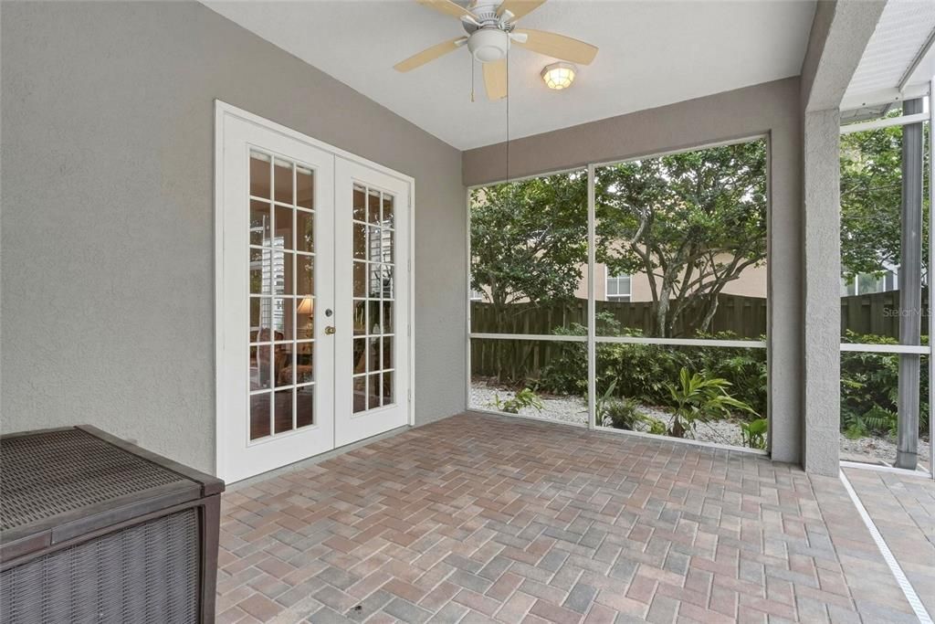 For Sale: $1,650,000 (5 beds, 4 baths, 3770 Square Feet)