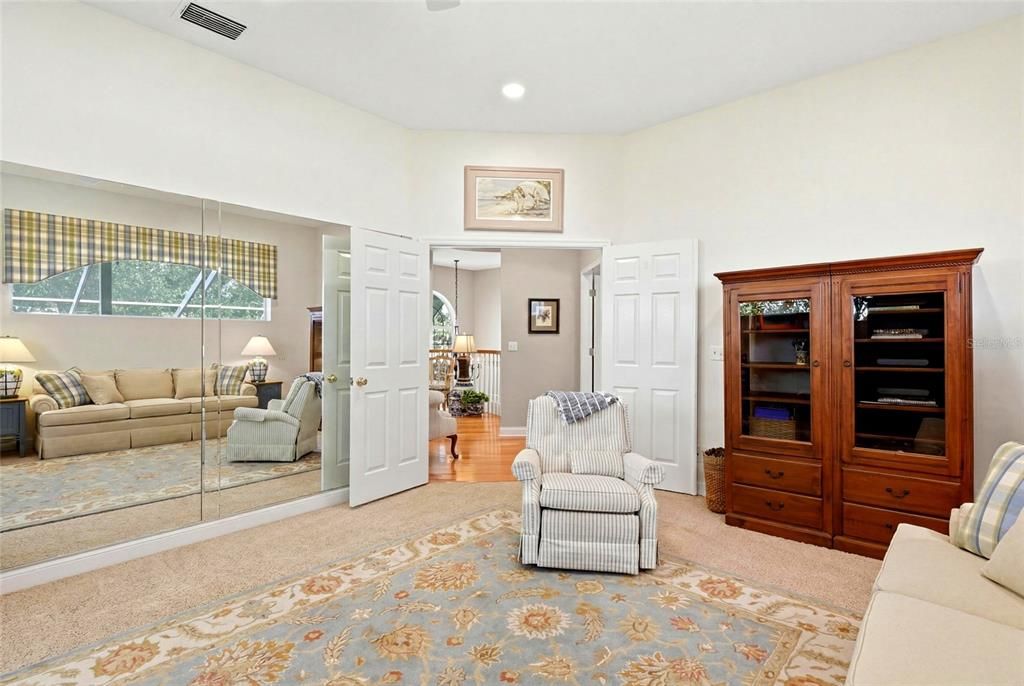 For Sale: $1,650,000 (5 beds, 4 baths, 3770 Square Feet)