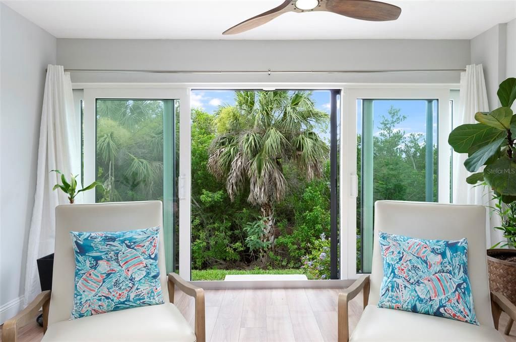 For Sale: $349,000 (2 beds, 2 baths, 1400 Square Feet)