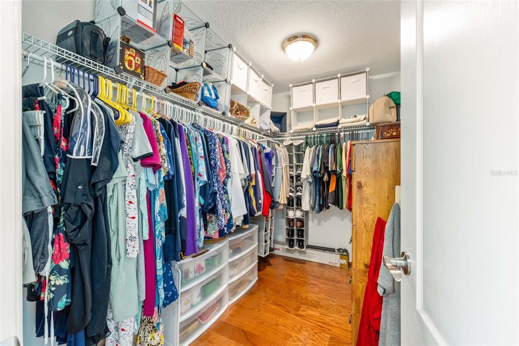 For Sale: $379,900 (3 beds, 2 baths, 1777 Square Feet)