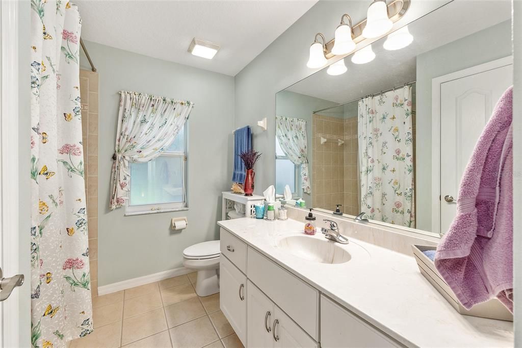 For Sale: $379,900 (3 beds, 2 baths, 1777 Square Feet)