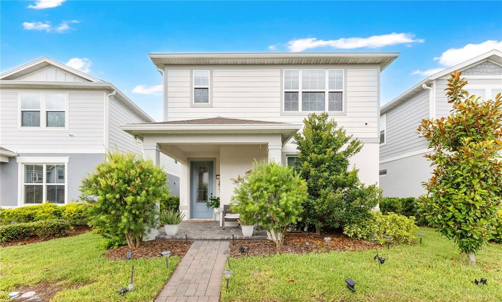 For Rent: $3,400 (4 beds, 3 baths, 2052 Square Feet)
