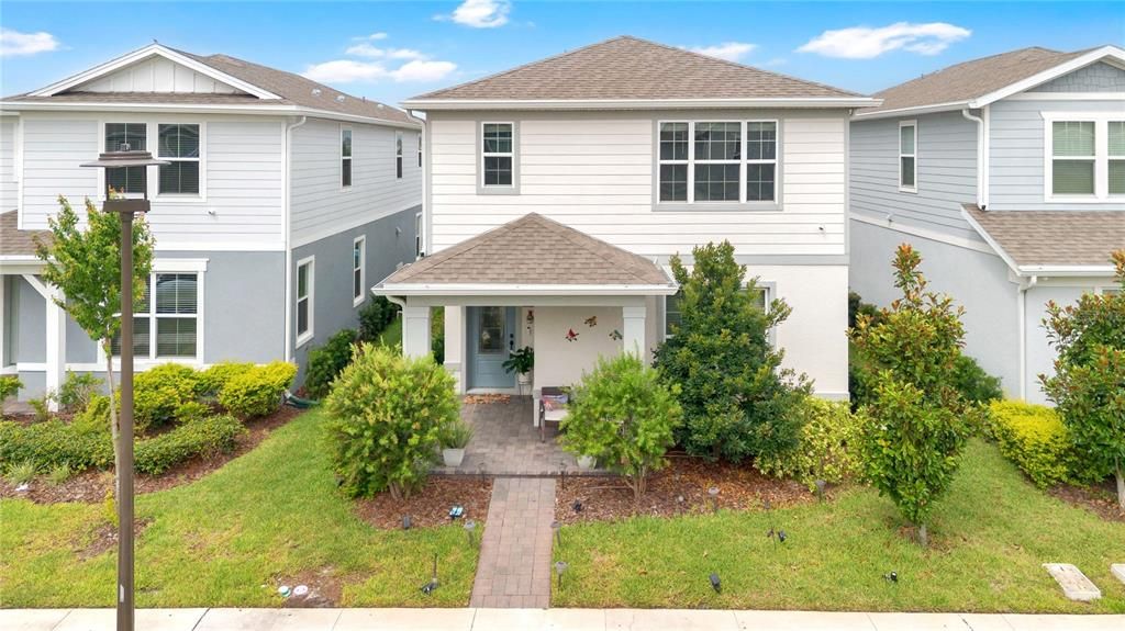 For Rent: $3,400 (4 beds, 3 baths, 2052 Square Feet)