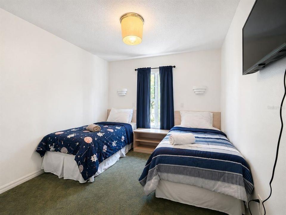 待售: $234,000 (3 贝兹, 2 浴室, 1291 平方英尺)