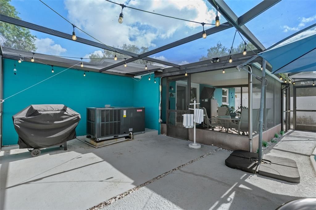 For Sale: $464,900 (3 beds, 2 baths, 1300 Square Feet)