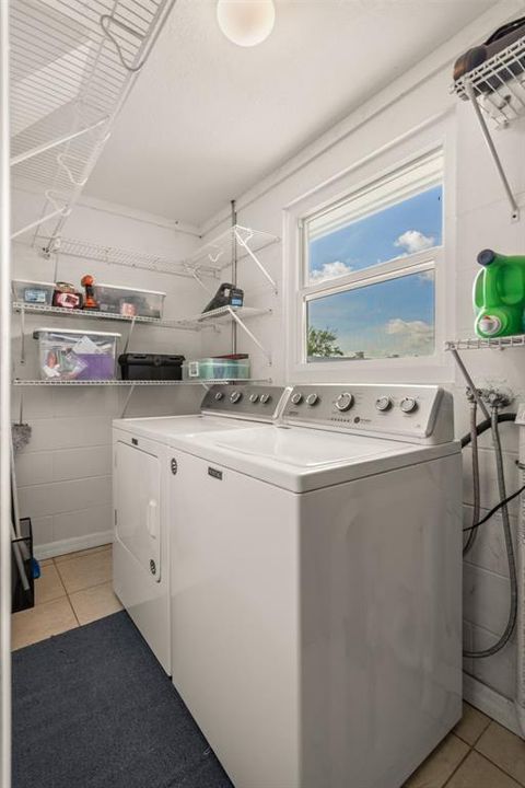 For Sale: $464,900 (3 beds, 2 baths, 1300 Square Feet)