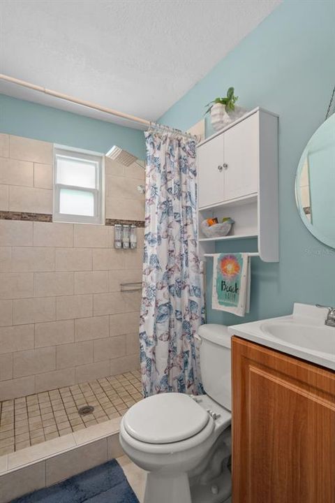 For Sale: $464,900 (3 beds, 2 baths, 1300 Square Feet)