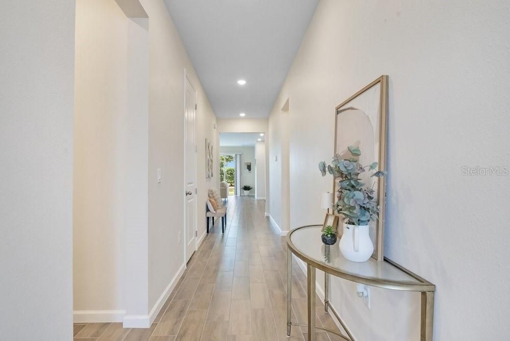 For Sale: $335,000 (4 beds, 3 baths, 2070 Square Feet)
