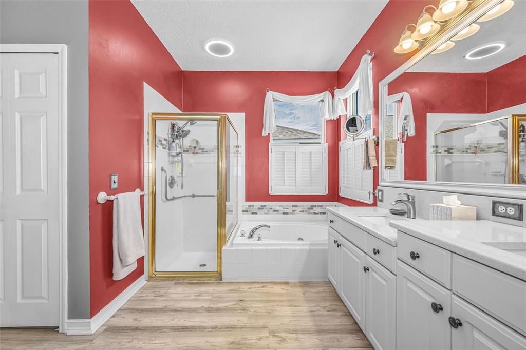 For Sale: $590,000 (4 beds, 2 baths, 2400 Square Feet)