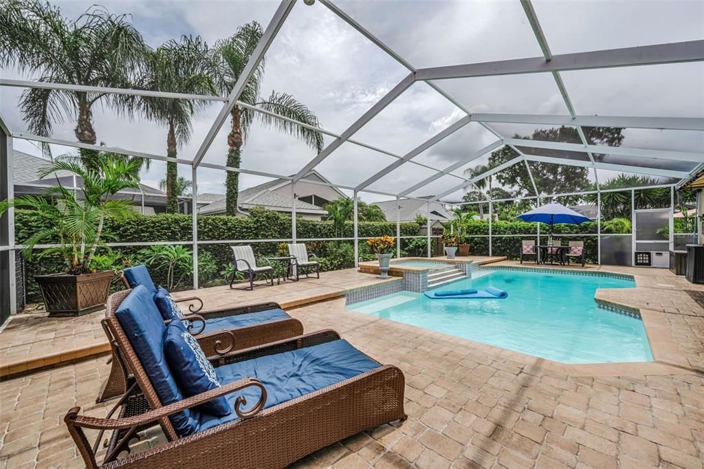 For Sale: $590,000 (4 beds, 2 baths, 2400 Square Feet)