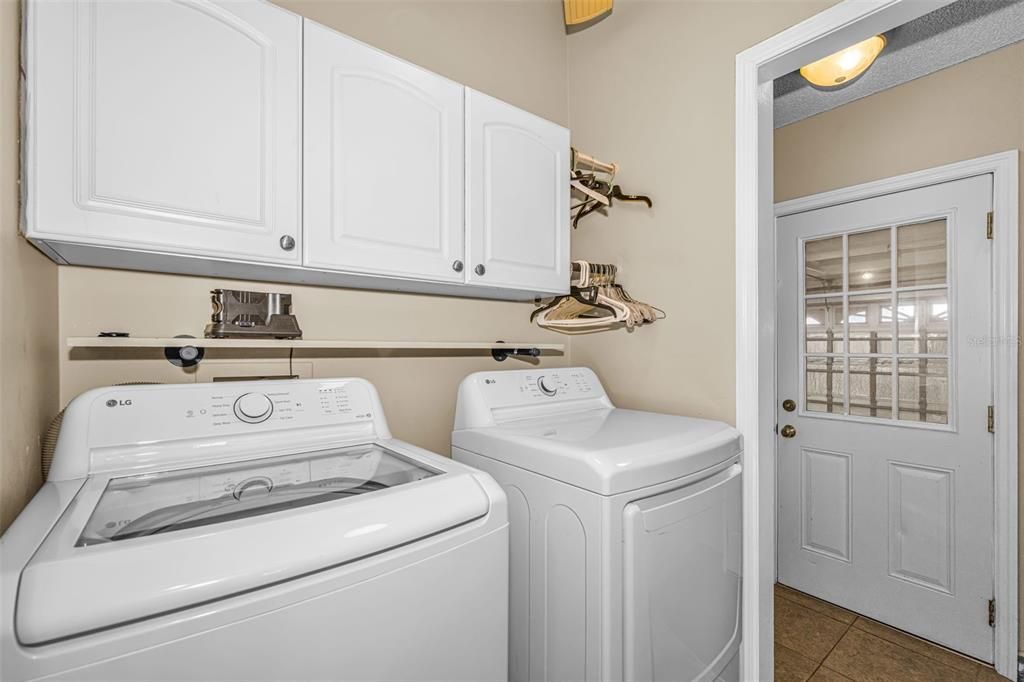 For Sale: $590,000 (4 beds, 2 baths, 2400 Square Feet)