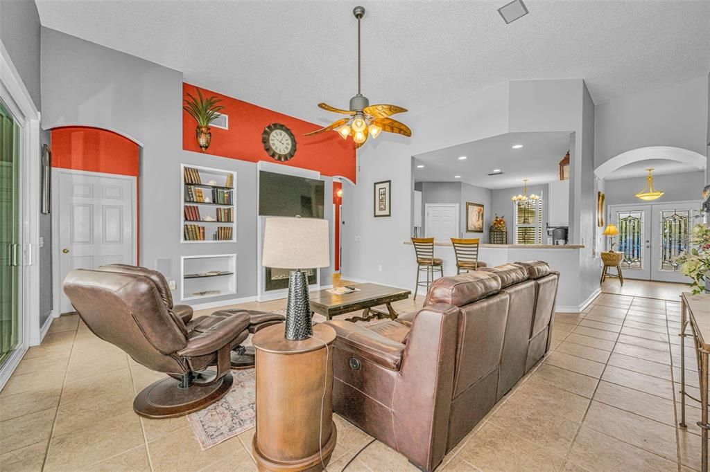 For Sale: $590,000 (4 beds, 2 baths, 2400 Square Feet)