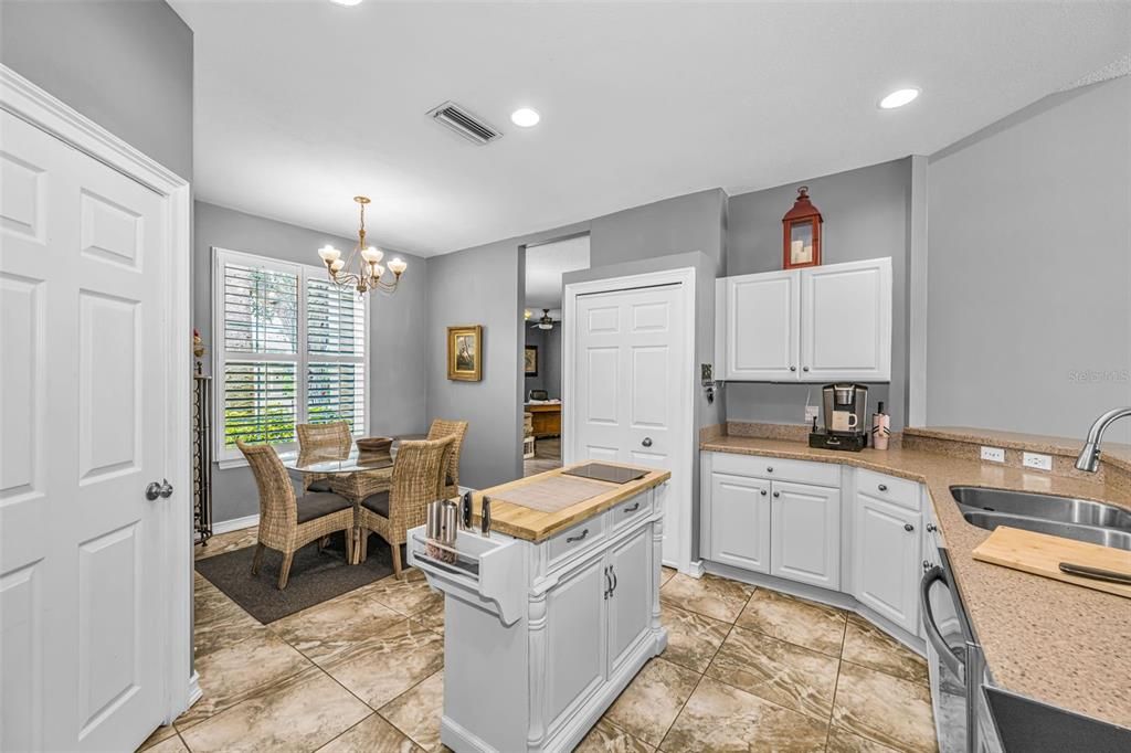 For Sale: $590,000 (4 beds, 2 baths, 2400 Square Feet)