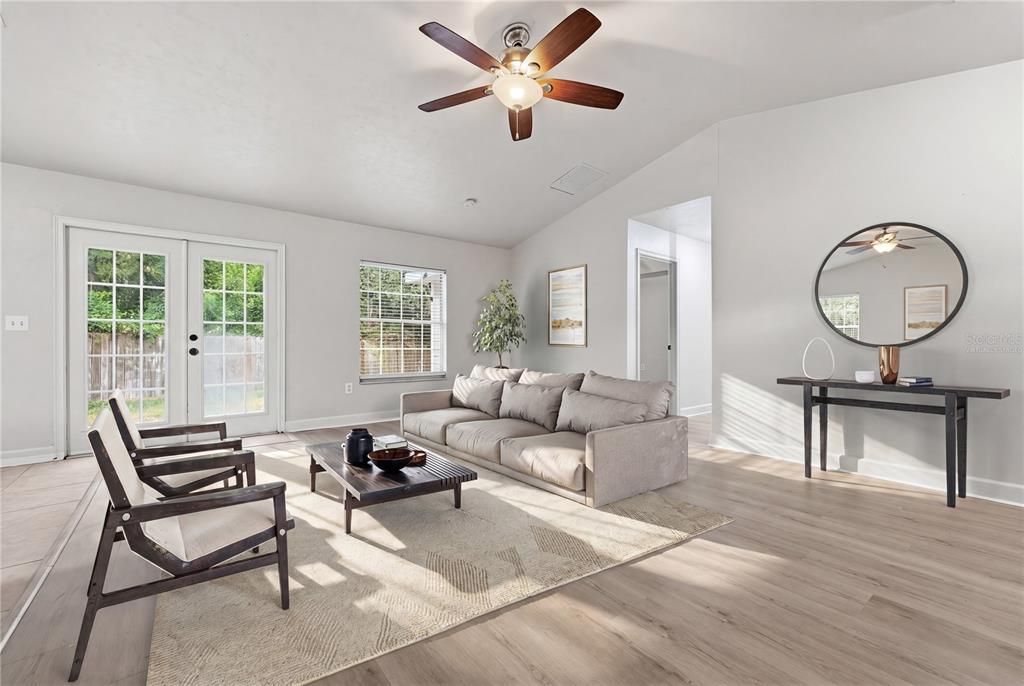 For Sale: $268,750 (3 beds, 2 baths, 1414 Square Feet)