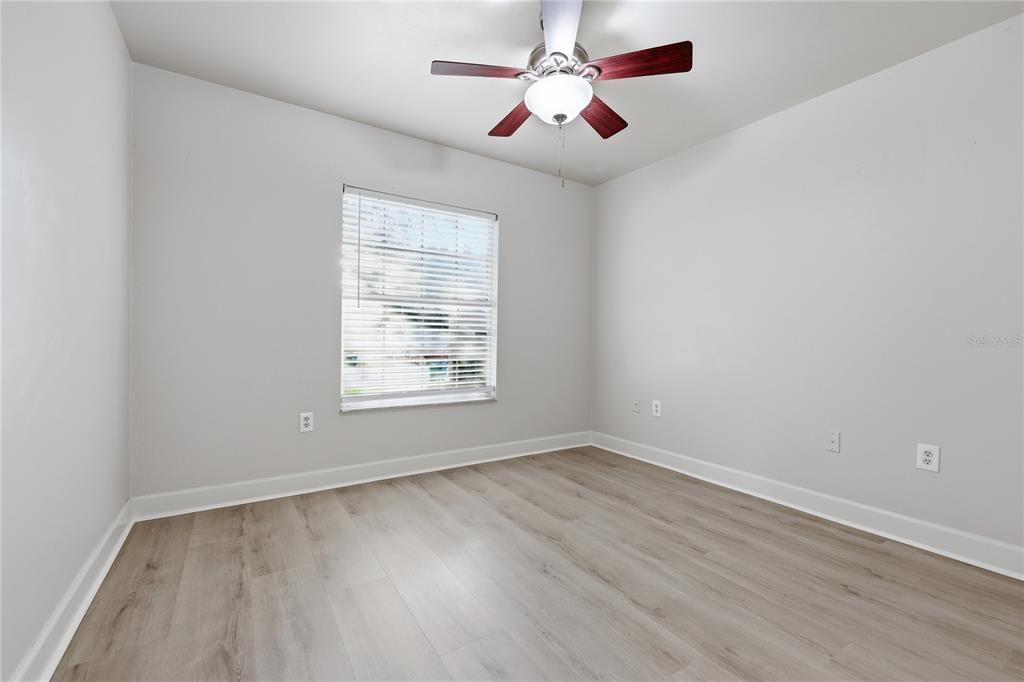 For Sale: $268,750 (3 beds, 2 baths, 1414 Square Feet)