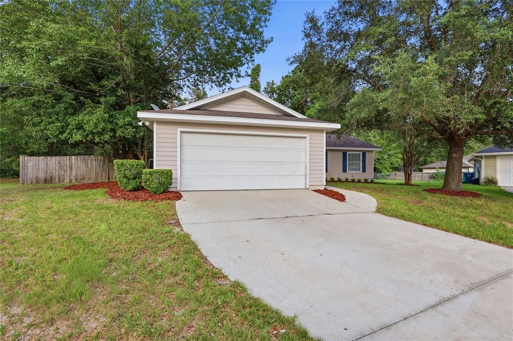 For Sale: $268,750 (3 beds, 2 baths, 1414 Square Feet)