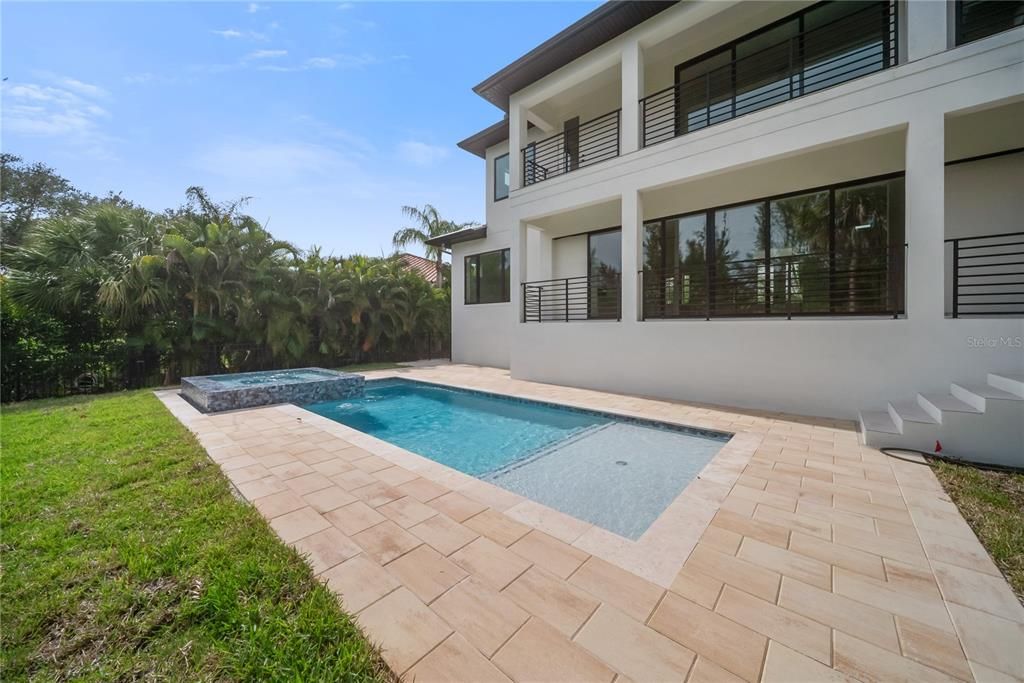 На продажу: $4,495,000 (4 спален, 4 ванн, 4106 Квадратных фут)