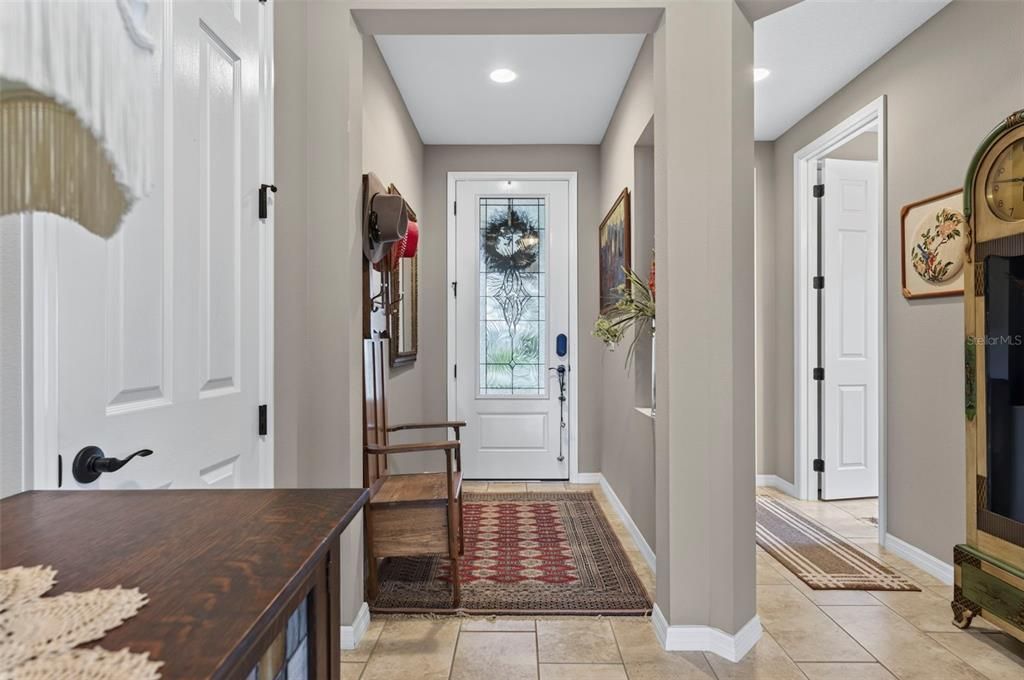 For Sale: $349,000 (2 beds, 2 baths, 1857 Square Feet)