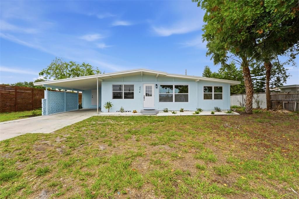 For Sale: $299,900 (3 beds, 1 baths, 1120 Square Feet)