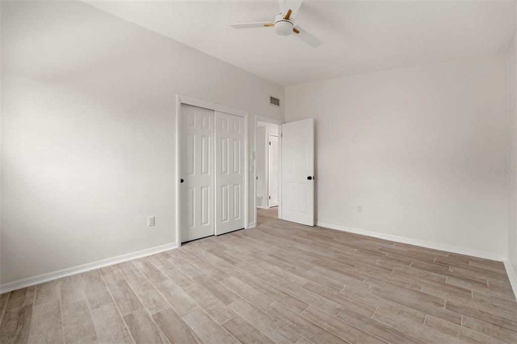 For Sale: $299,900 (3 beds, 1 baths, 1120 Square Feet)