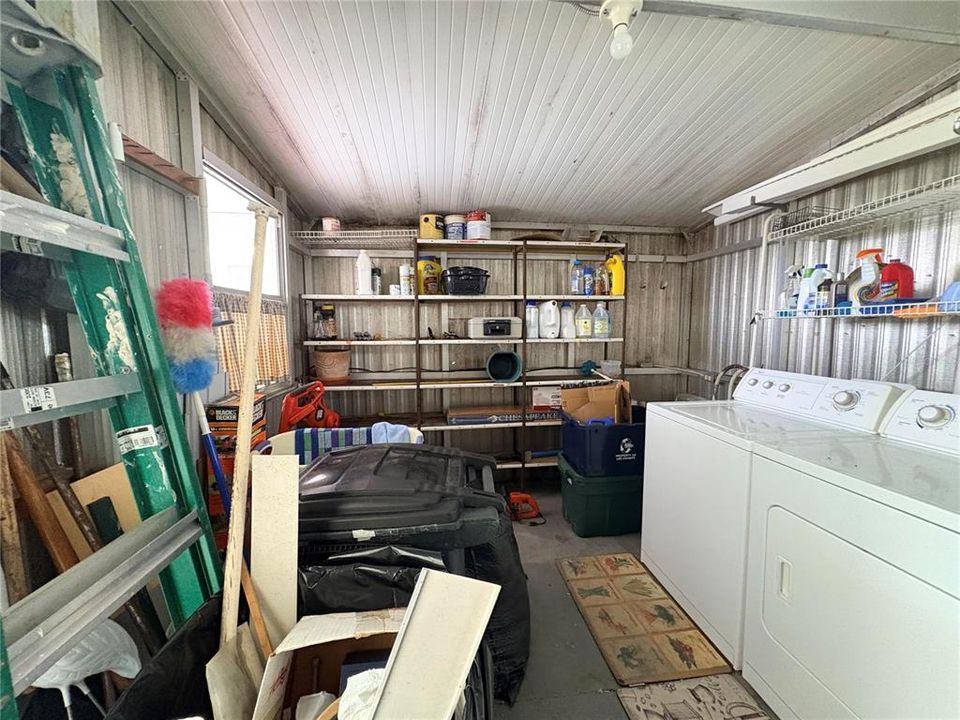 На продажу: $158,000 (2 спален, 2 ванн, 1056 Квадратных фут)