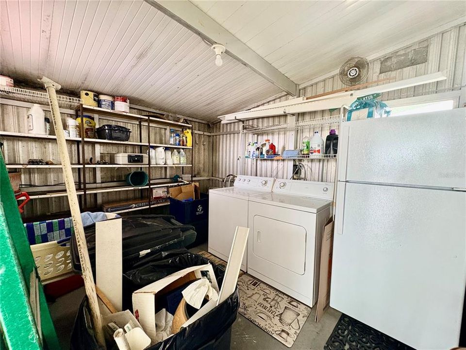 На продажу: $158,000 (2 спален, 2 ванн, 1056 Квадратных фут)