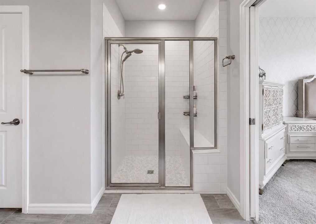 На продажу: $359,999 (3 спален, 2 ванн, 1584 Квадратных фут)