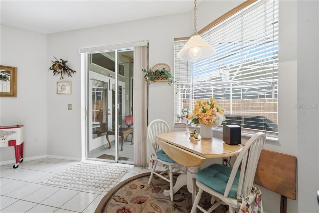 For Sale: $575,000 (4 beds, 3 baths, 2157 Square Feet)