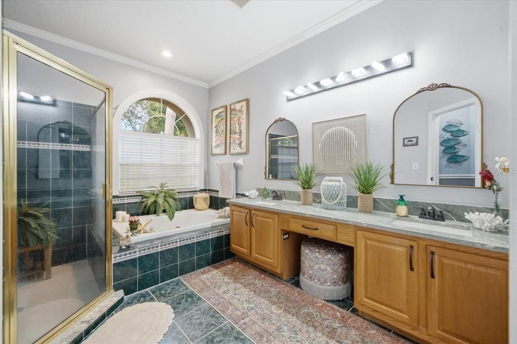 For Sale: $575,000 (4 beds, 3 baths, 2157 Square Feet)
