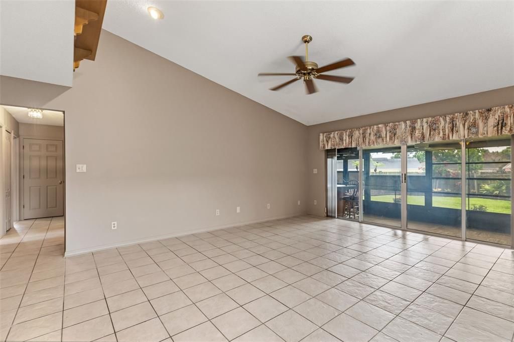 For Sale: $435,000 (3 beds, 2 baths, 1325 Square Feet)