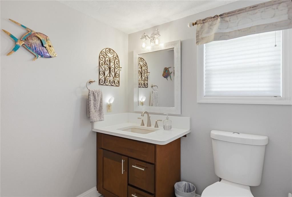 For Sale: $679,000 (4 beds, 2 baths, 2560 Square Feet)