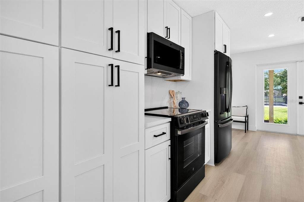 В аренду: $6,700 (4 спален, 2 ванн, 2232 Квадратных фут)