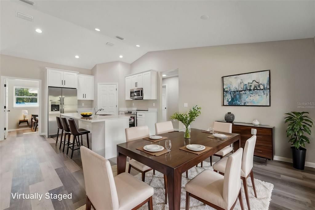 En Venta: $345,000 (3 camas, 2 baños, 1560 Pies cuadrados)