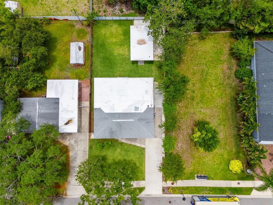 En Venta: $575,000 (3 camas, 3 baños, 2212 Pies cuadrados)