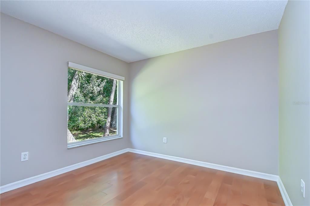 For Sale: $399,900 (3 beds, 2 baths, 1396 Square Feet)
