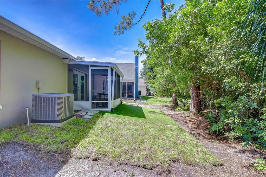 For Sale: $399,900 (3 beds, 2 baths, 1396 Square Feet)