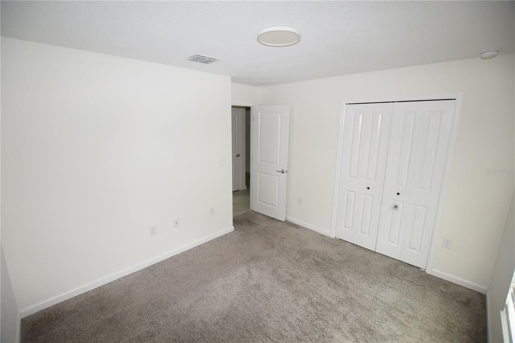 For Rent: $1,900 (3 beds, 2 baths, 1560 Square Feet)