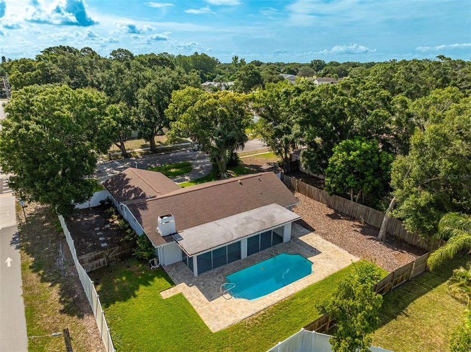 For Sale: $610,000 (3 beds, 3 baths, 1716 Square Feet)
