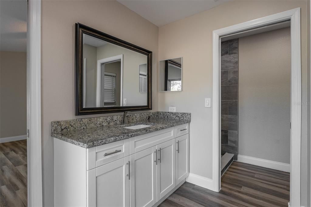For Sale: $610,000 (3 beds, 3 baths, 1716 Square Feet)
