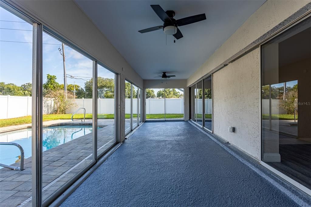 For Sale: $610,000 (3 beds, 3 baths, 1716 Square Feet)