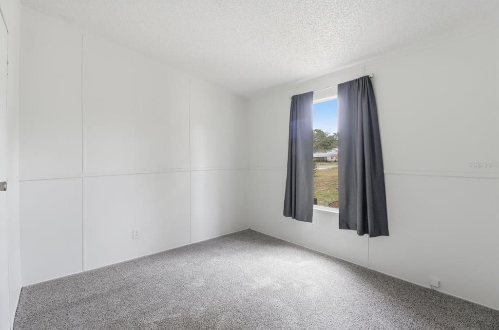 For Sale: $225,000 (4 beds, 2 baths, 1440 Square Feet)