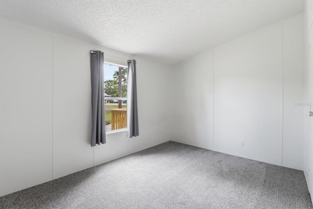 For Sale: $225,000 (4 beds, 2 baths, 1440 Square Feet)