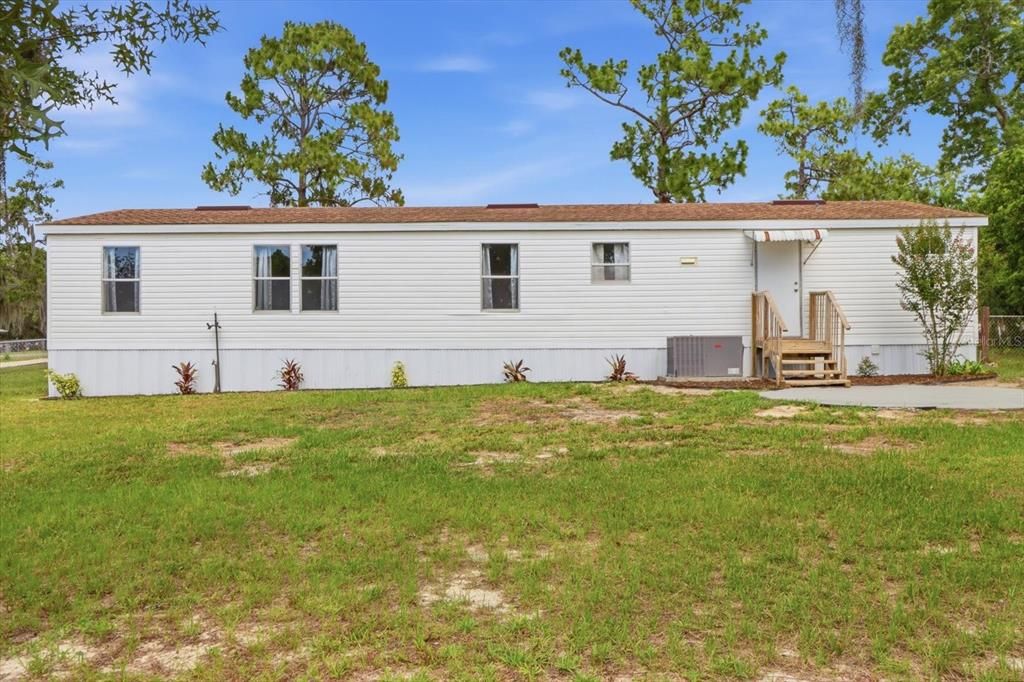 For Sale: $225,000 (4 beds, 2 baths, 1440 Square Feet)
