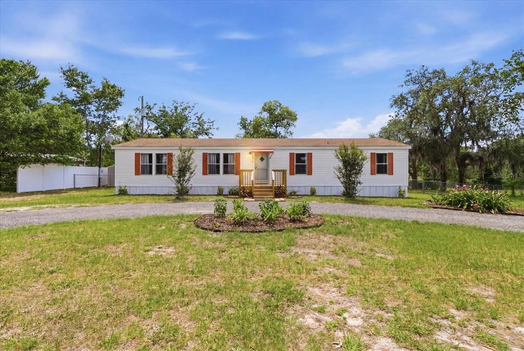 For Sale: $225,000 (4 beds, 2 baths, 1440 Square Feet)