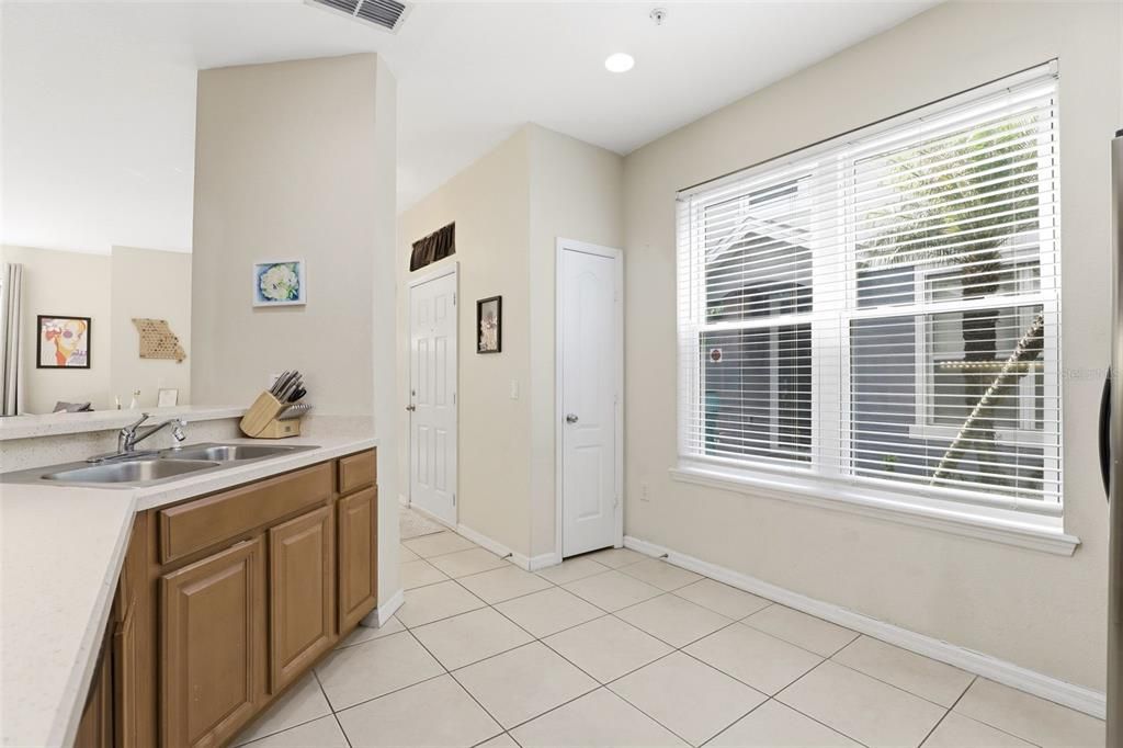 For Sale: $274,999 (3 beds, 2 baths, 1544 Square Feet)