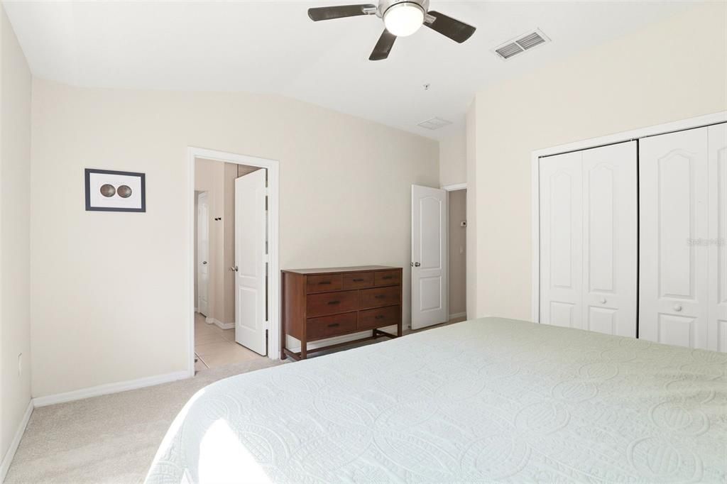 For Sale: $274,999 (3 beds, 2 baths, 1544 Square Feet)