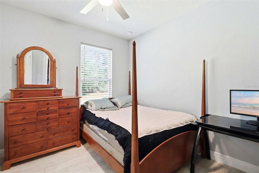 For Sale: $800,000 (4 beds, 3 baths, 2559 Square Feet)