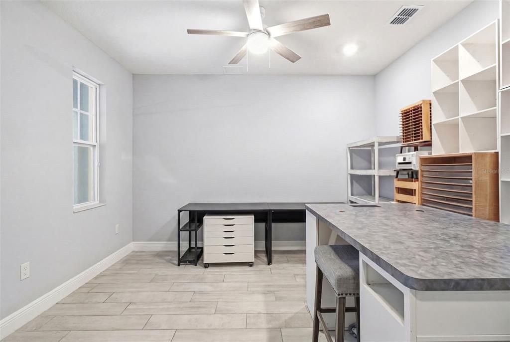 For Sale: $800,000 (4 beds, 3 baths, 2559 Square Feet)